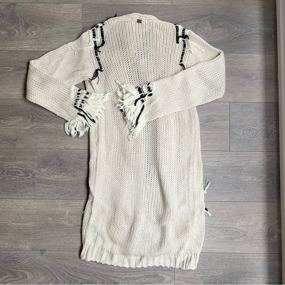 For Love and Lemons Knitz Denver Cardigan Sweater Chunky Knit Fringe Ivory - Picture 15 of 16